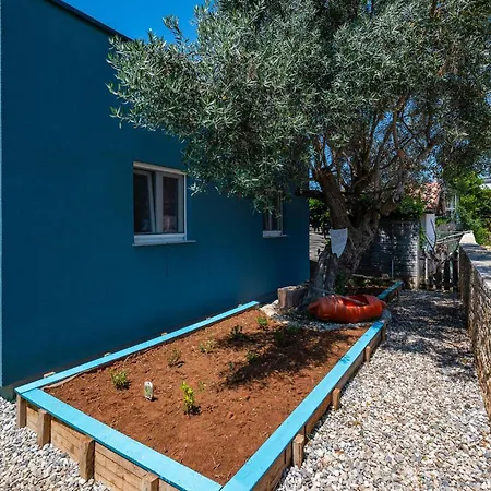 1 Bedroom In 別荘 *